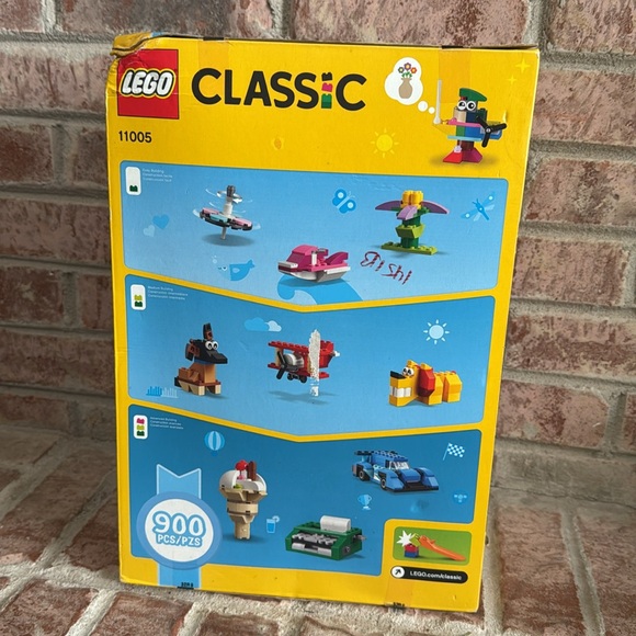 Lego 900 piece set new in box assorted - Picture 6 of 9